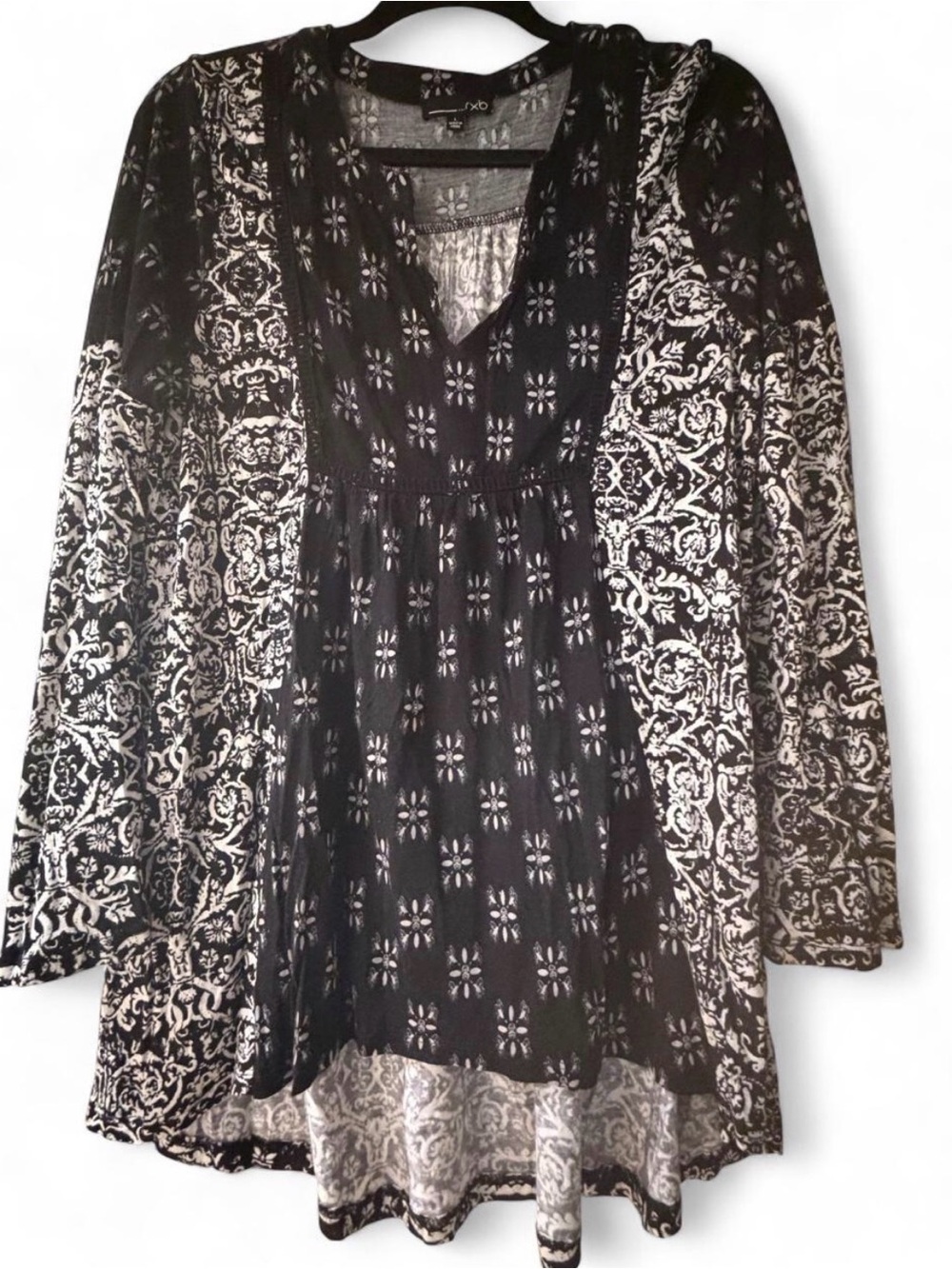 RXB Black & White Printed V-Neck Boho Tunic